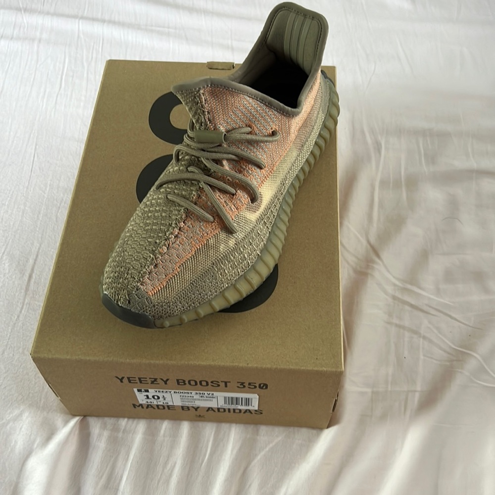 Yeezy boost 350 santaupe